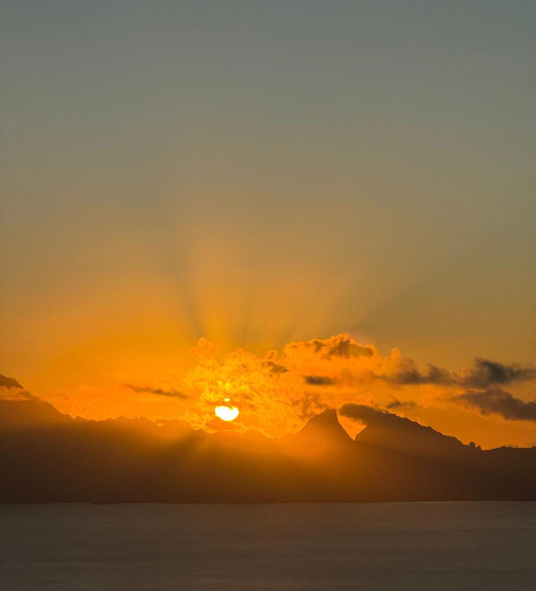 Logement Cosy Avec Piscine Et Vue Tahiti Punaauia 外观 照片